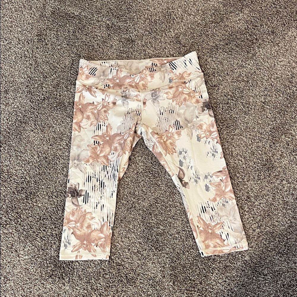 CALIA by Carrie Underwood  Floral Leggings - Cream and Brown size XL